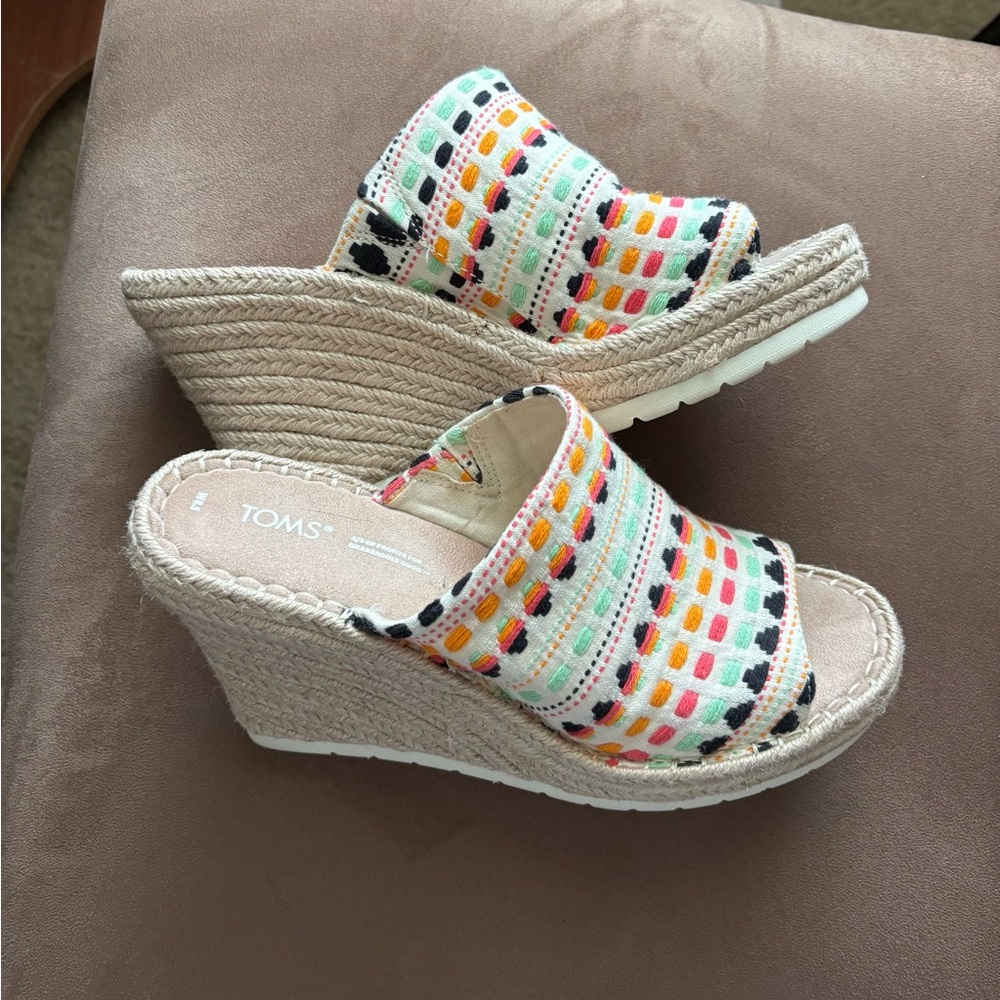 TOMS Women's Multicolor Wedge Sandals